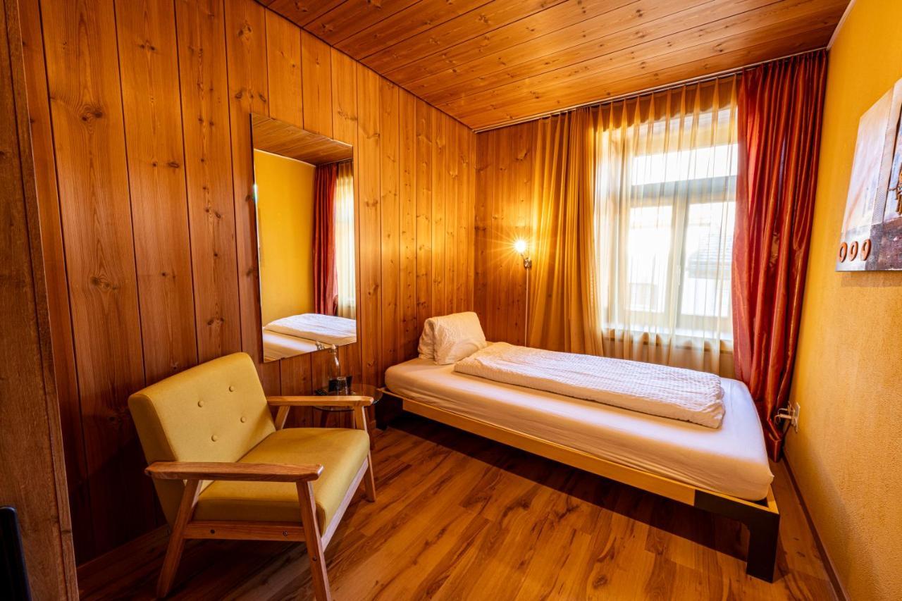 Curuna Hotel-Garni B&B Scuol Eksteriør billede
